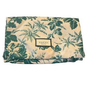 Gucci Beauty Green Floral Fabric